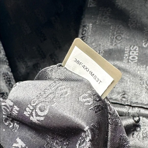 MICHAEL KORS X-LARGE BLACK HAMILTON WEEKENDER TRAVEL BAG - Picture 11 of 11